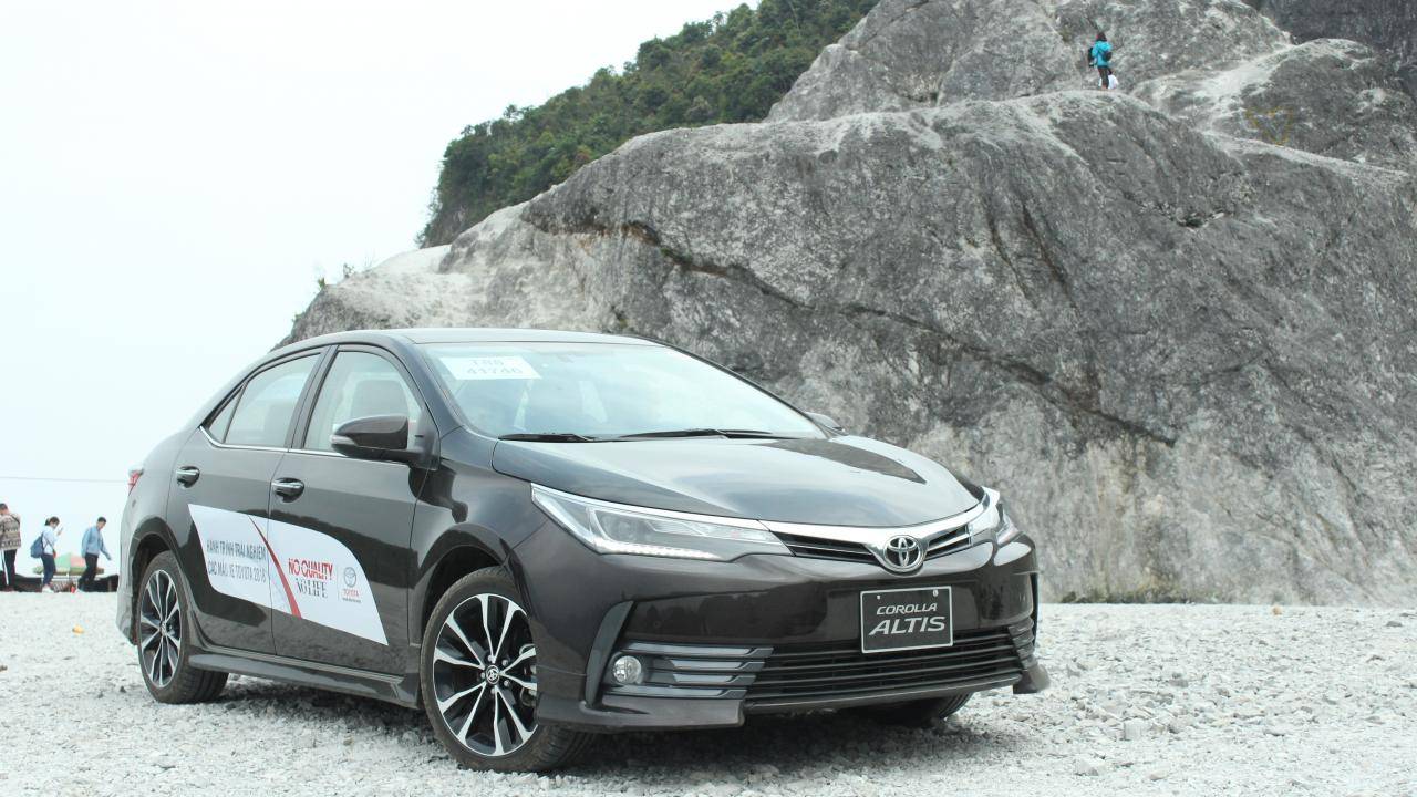 Toyota Việt Nam triệu hồi thêm 166 xe Corolla Altis vì lỗi bơm xăng