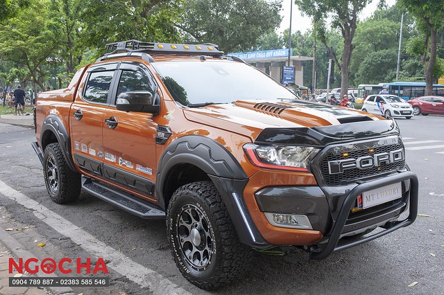 Ngắm Bán Tải Ford Ranger Độ Ghế Chất Lừ Từ Ô TÔ NGỌC HÀ