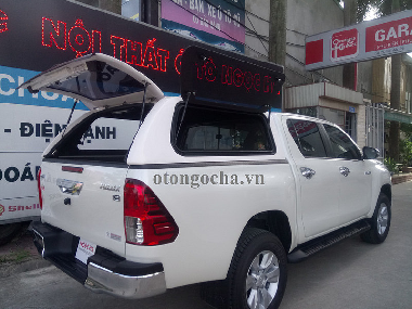 Nắp Thùng Cao Karuna Hilux Revo 2016, Kính Lật Lên Xuống SFUFDT6