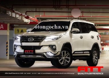 Bodylip Trước Sau Có Đèn FITT Thái Lan Fortuner 2017