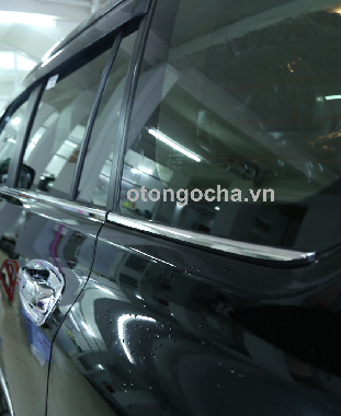 Nẹp chân kính Toyota Land Cruiser Prado 2014 -2015