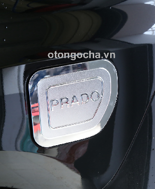 Ốp Nắp xăng Toyota Land Cruiser Prado 2010 - 2015